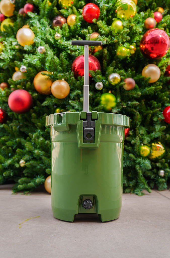 ARMY 7.5 GAL TOWABLE ICE BUCKET Utility Hawaii's Finest 