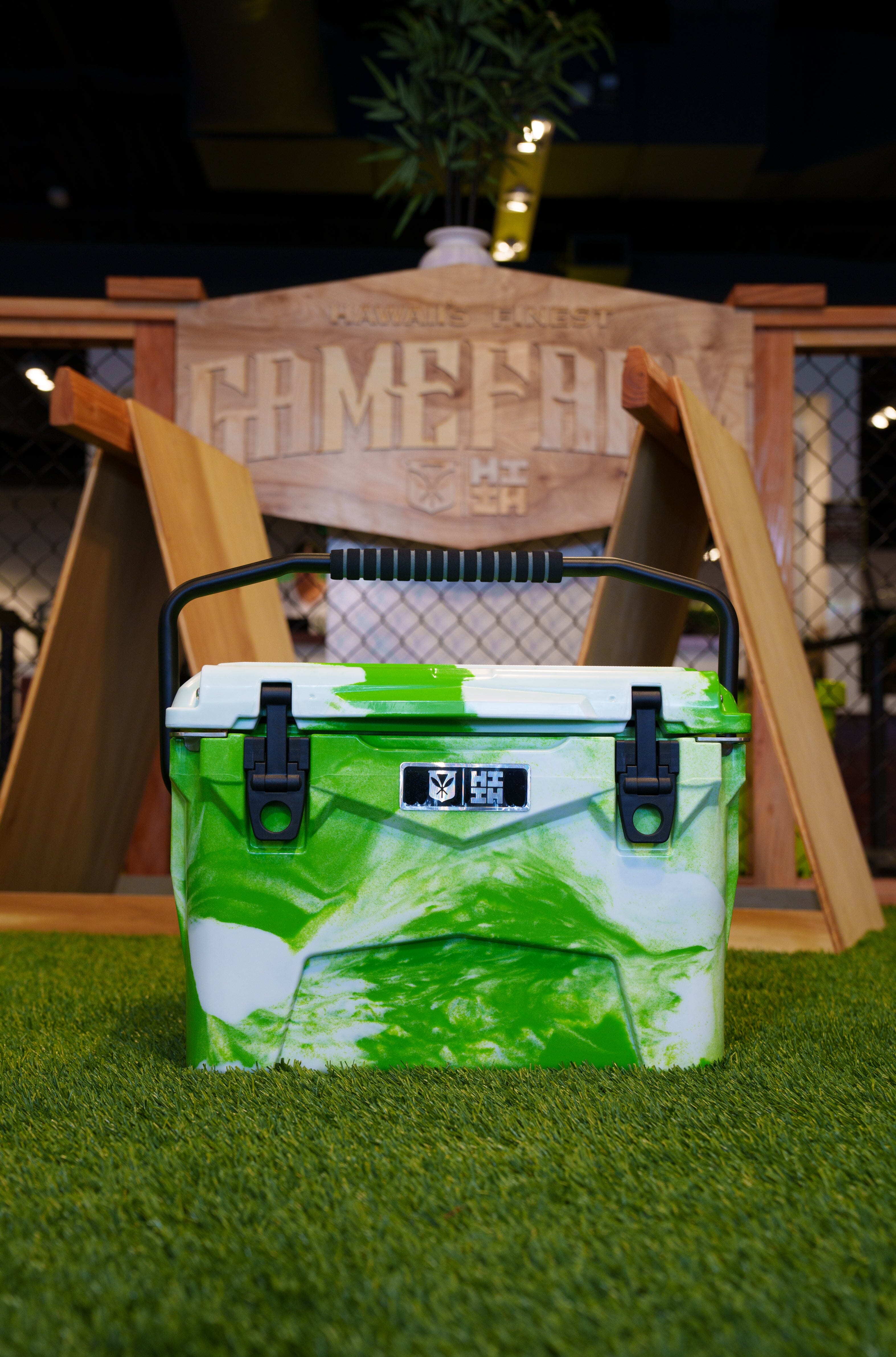 20QT COOLERS Utility Hawaii's Finest 