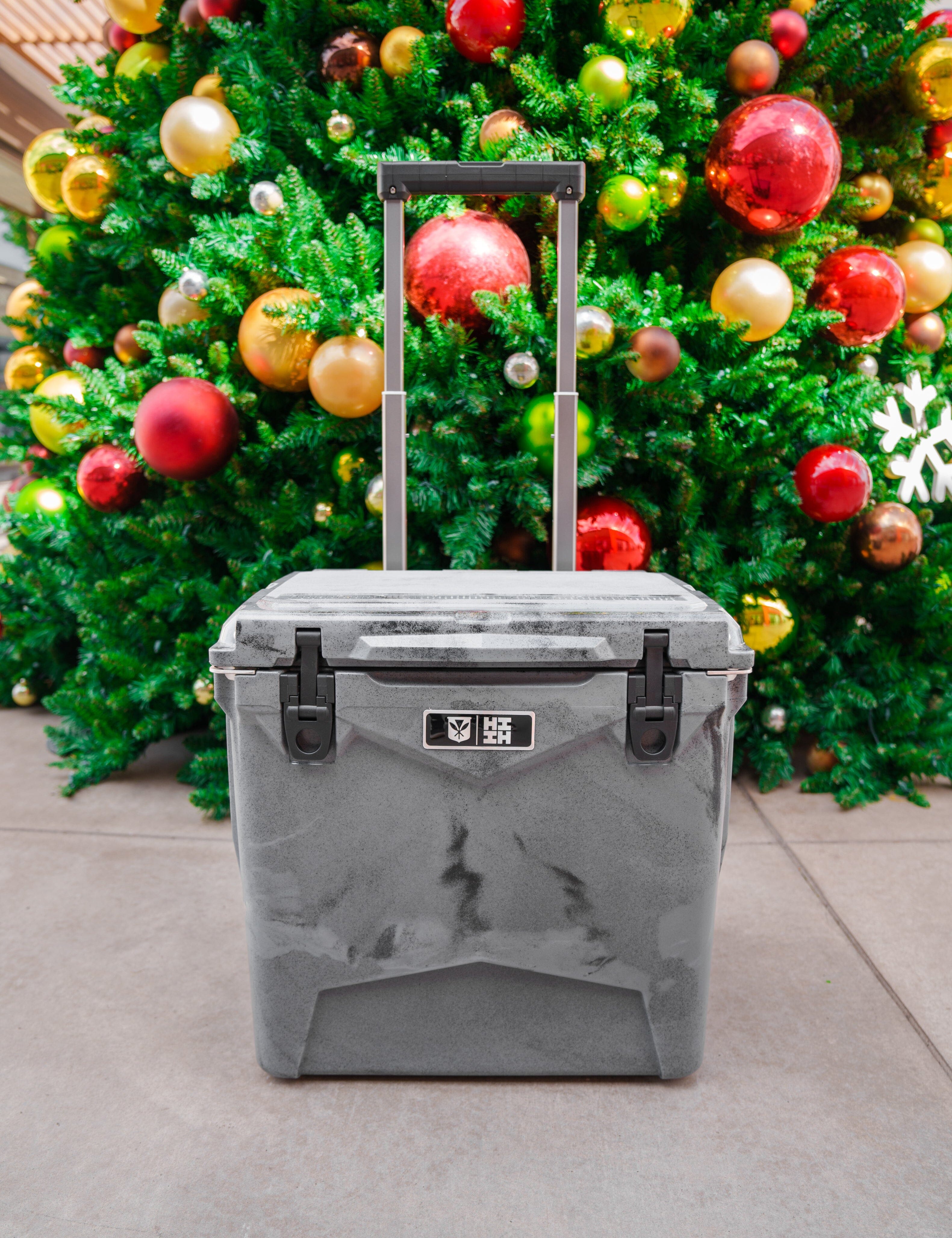 45QT TOWABLE COOLERS Utility Hawaii's Finest 