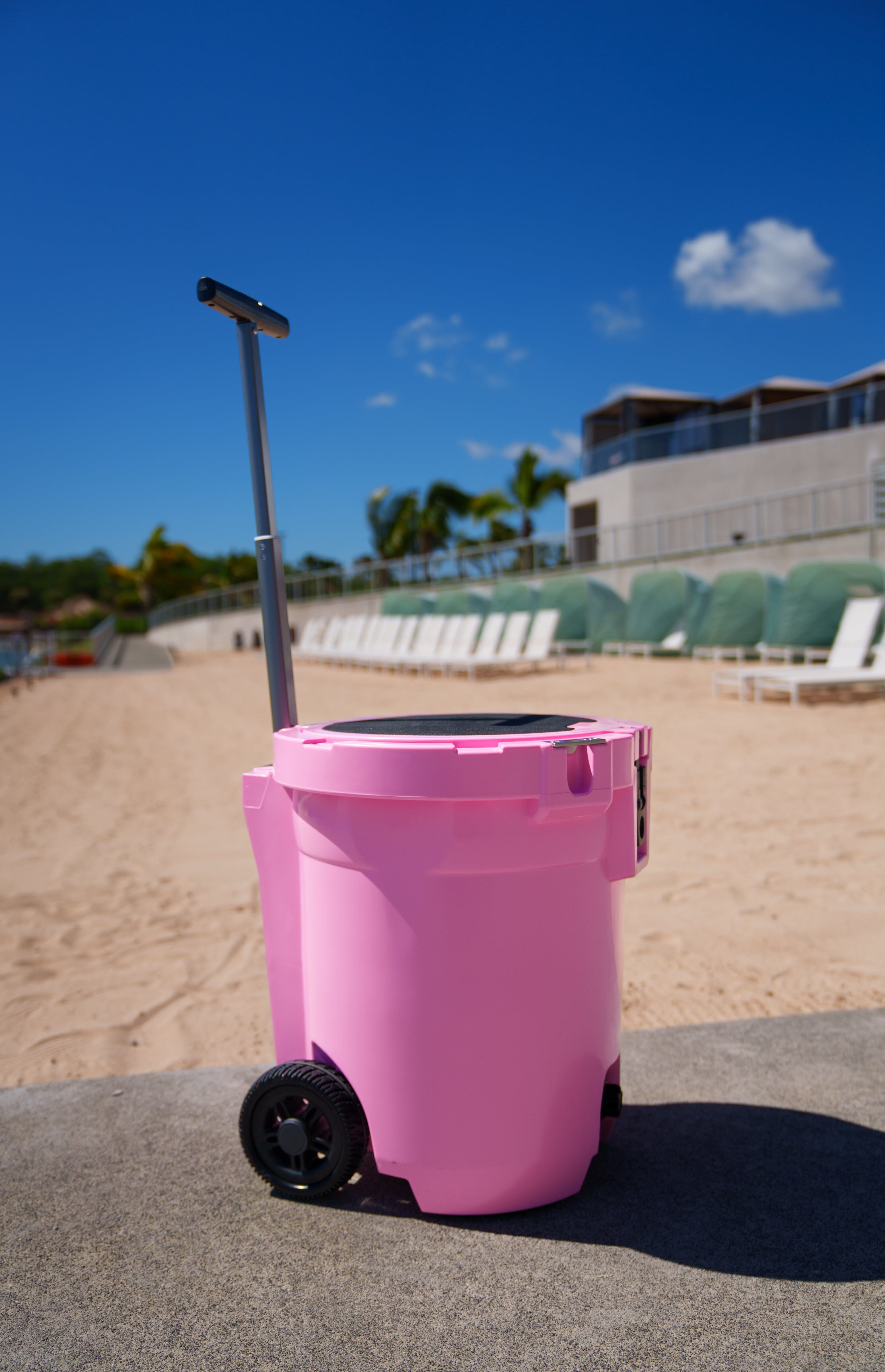 7.5 GAL TOWABLE ICE BUCKETS Utility Hawaii's Finest 