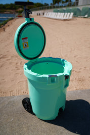 7.5 GAL TOWABLE ICE BUCKETS Utility Hawaii's Finest 