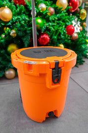 7.5 GAL TOWABLE ICE BUCKETS Utility Hawaii's Finest 