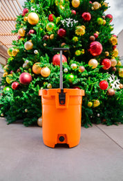 7.5 GAL TOWABLE ICE BUCKETS Utility Hawaii's Finest ORANGE 