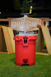 7.5 GAL TOWABLE ICE BUCKETS Utility Hawaii's Finest RED 