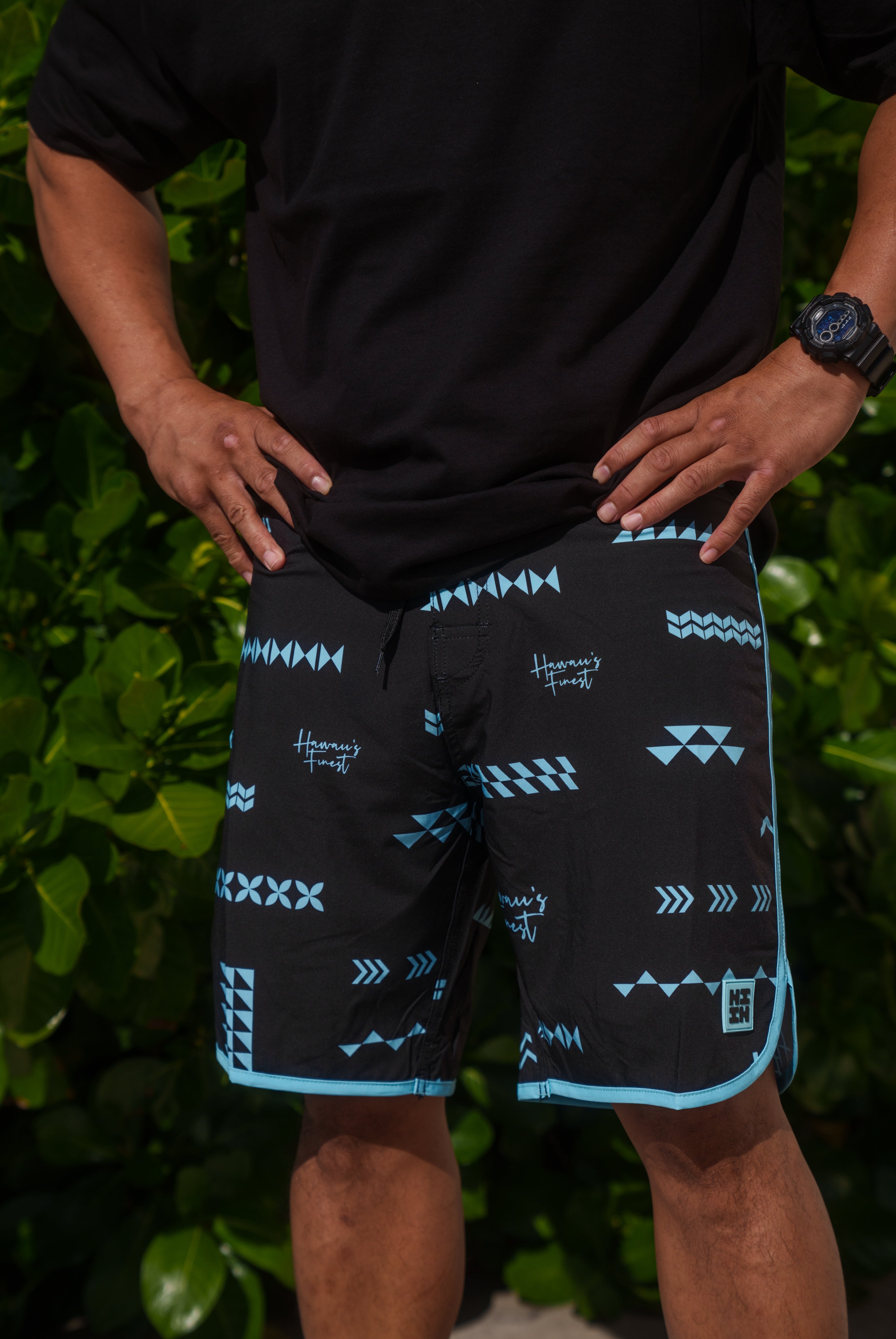 ʻANO KĀPALA BLACK & MINT BOARDSHORTS