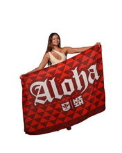 ALOHA TRIANGLES RED PAREO Utility Hawaii's Finest 