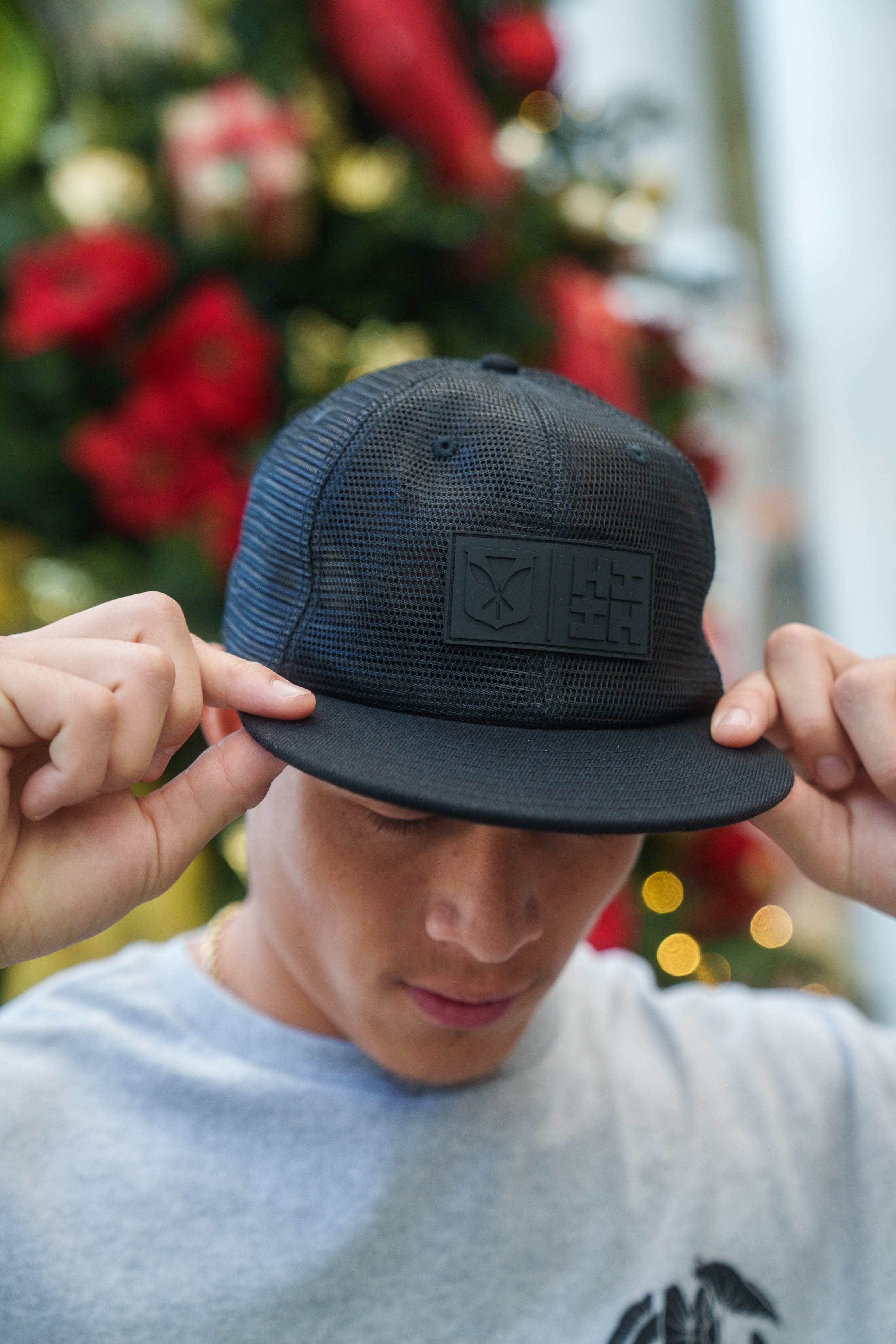 BLACK MESH SIMPLE LOGO HAT Hat Hawaii's Finest 