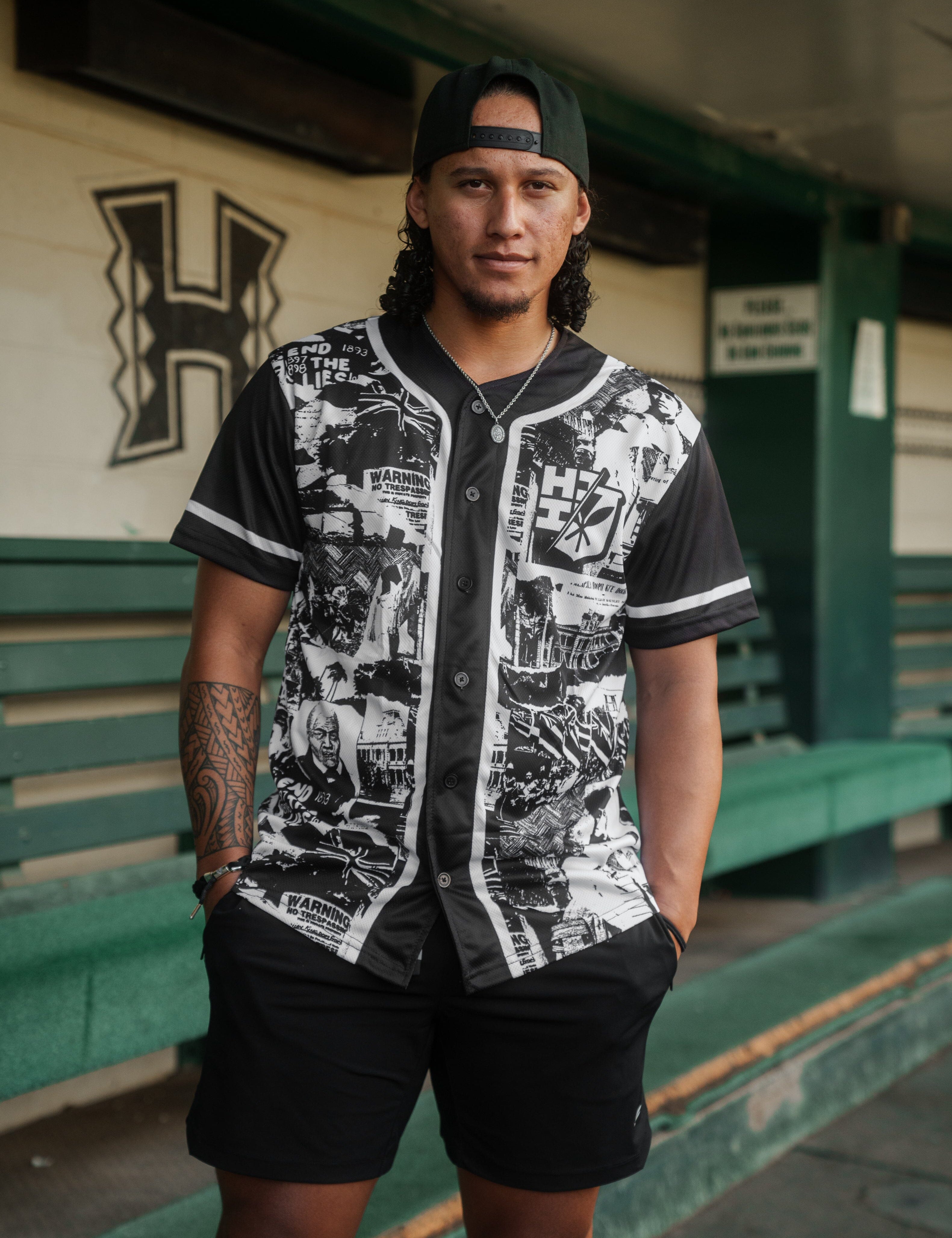 BLACK & WHITE COLLAGE BASEBALL JERSEY Jersey Hawaii's Finest SMALL 