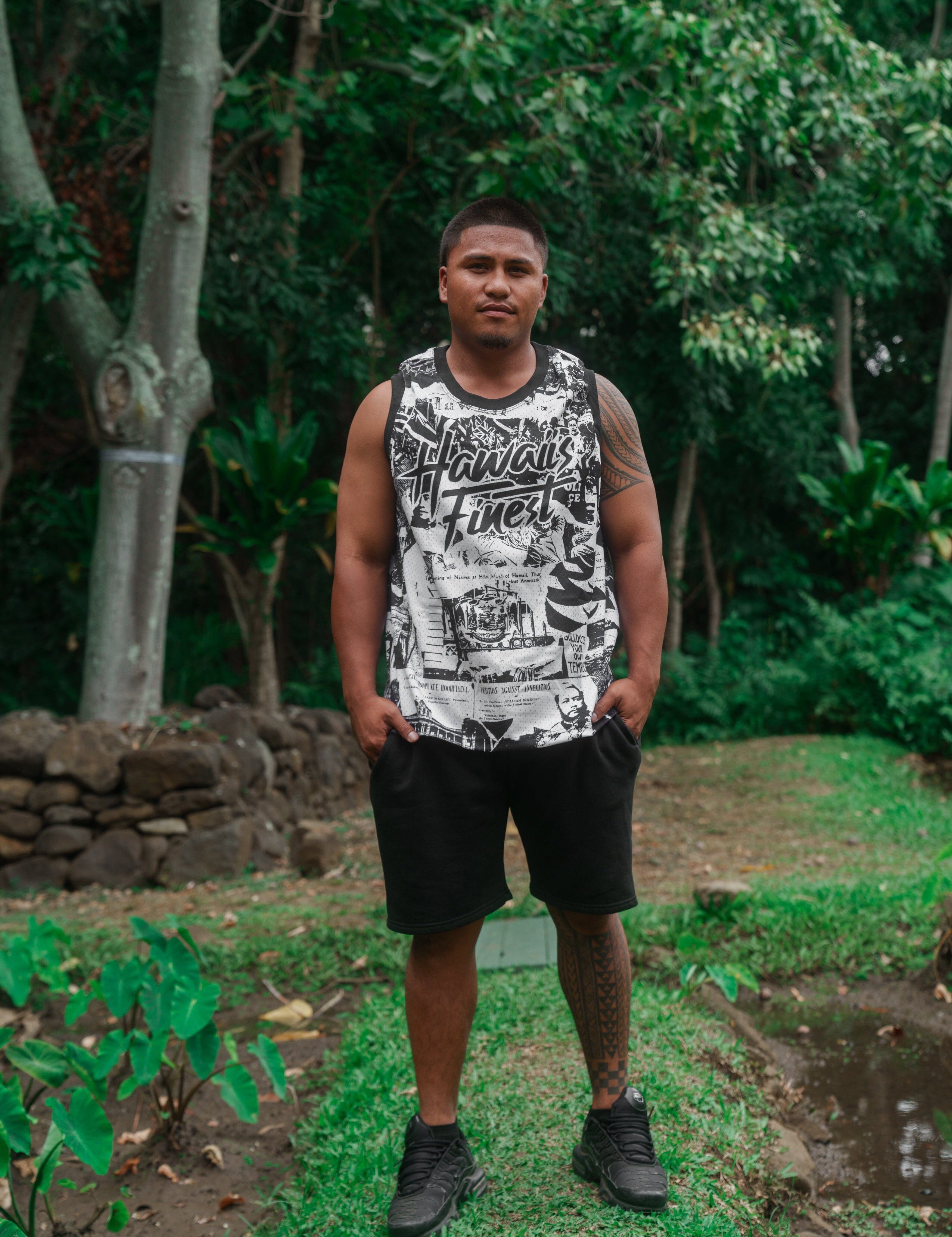 BLACK & WHITE COLLAGE BASKETBALL JERSEY Jersey Hawaii's Finest SMALL 