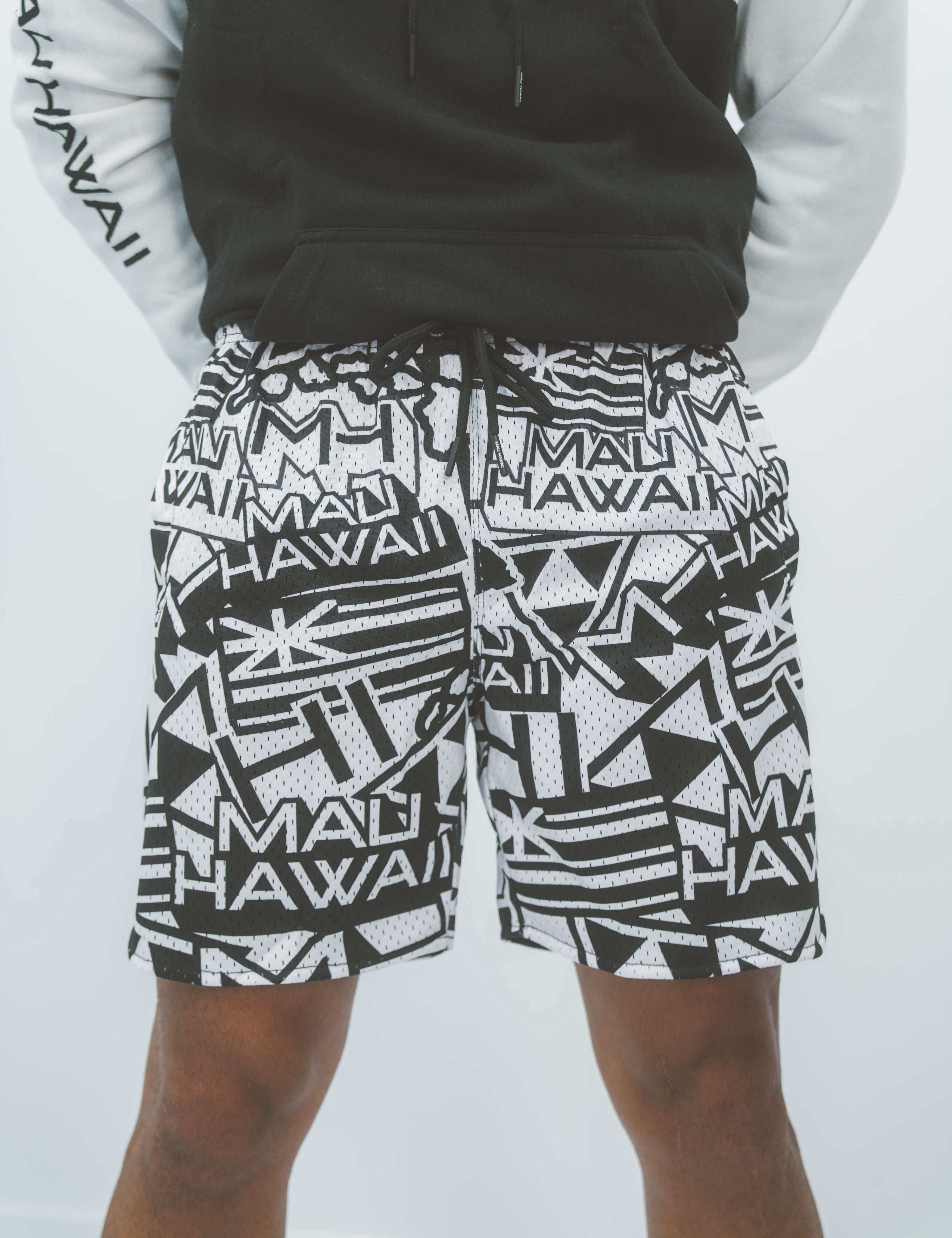 BLACK & WHITE MAU STICKERBOMB MESH SHORTS Shorts Mau Hawaii 