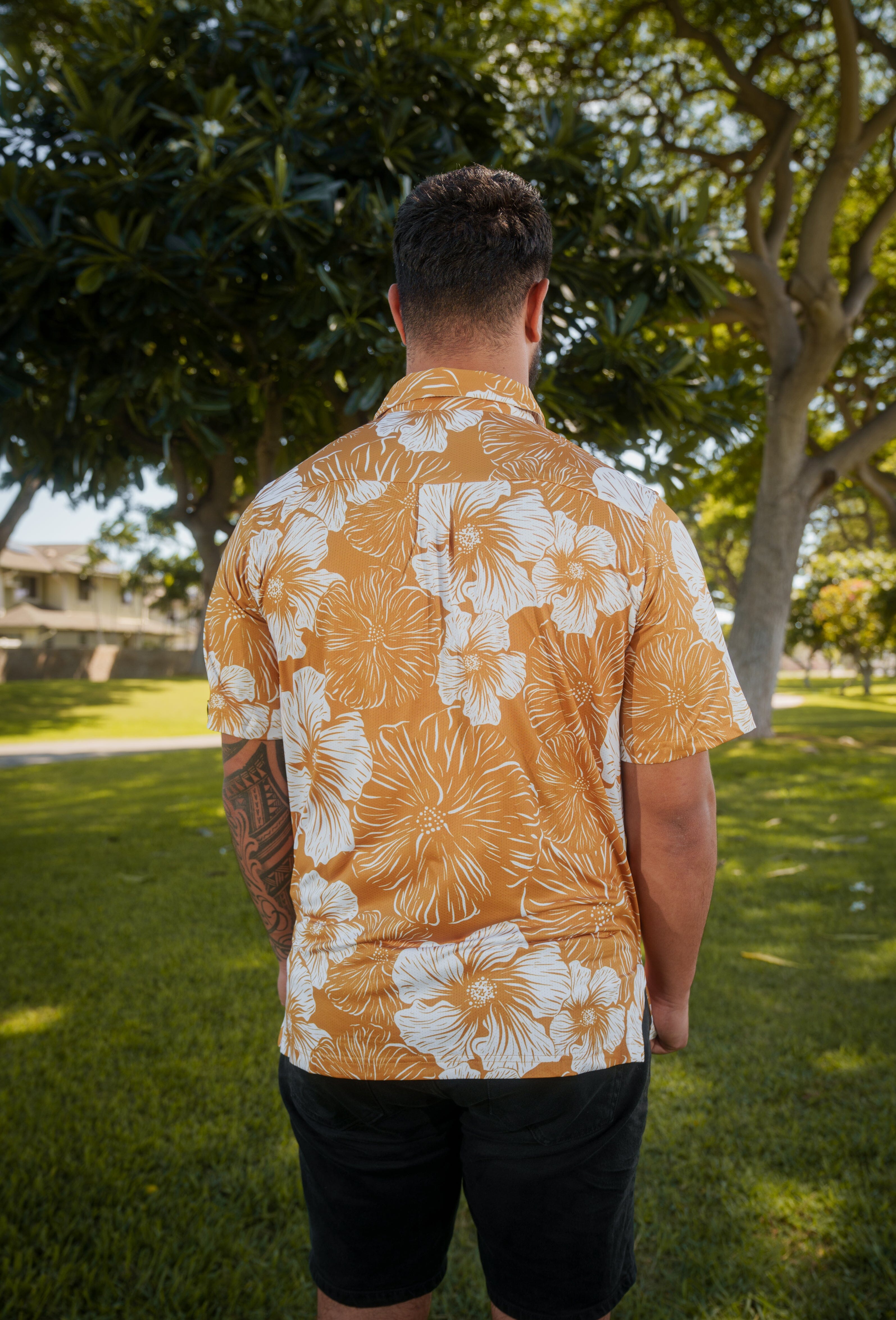 GOLD HIBISCUS ALOHA POLO Polo Hawaii's Finest 