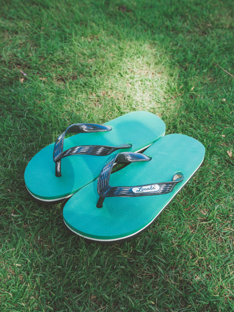 GREEN LOCALS SLIPPERS COLLAB Utility Hawaii's Finest 9 