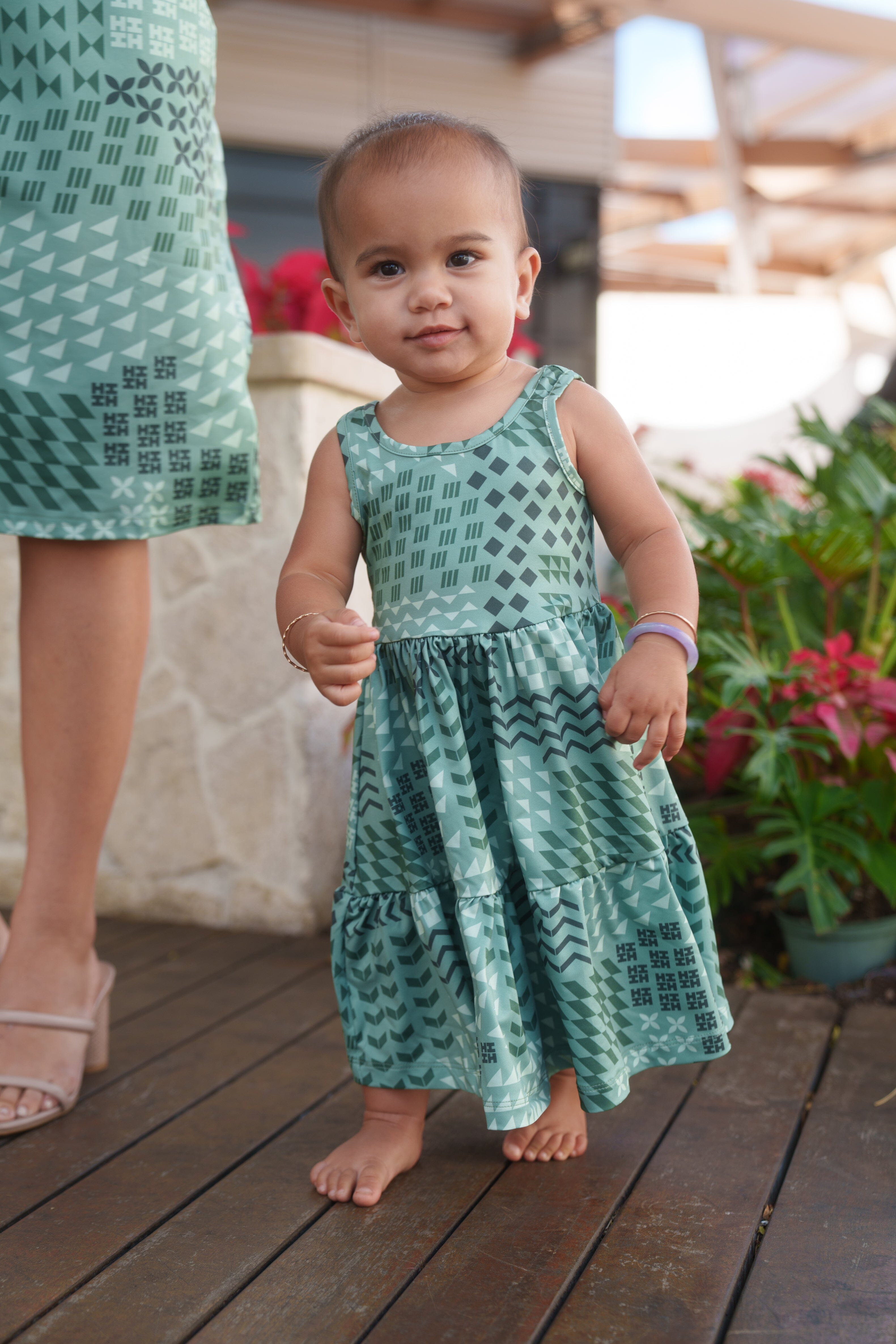 HUI KEIKI GREEN BLOUSE DRESS Shirts Hawaii's Finest 6/12 MONTHS 