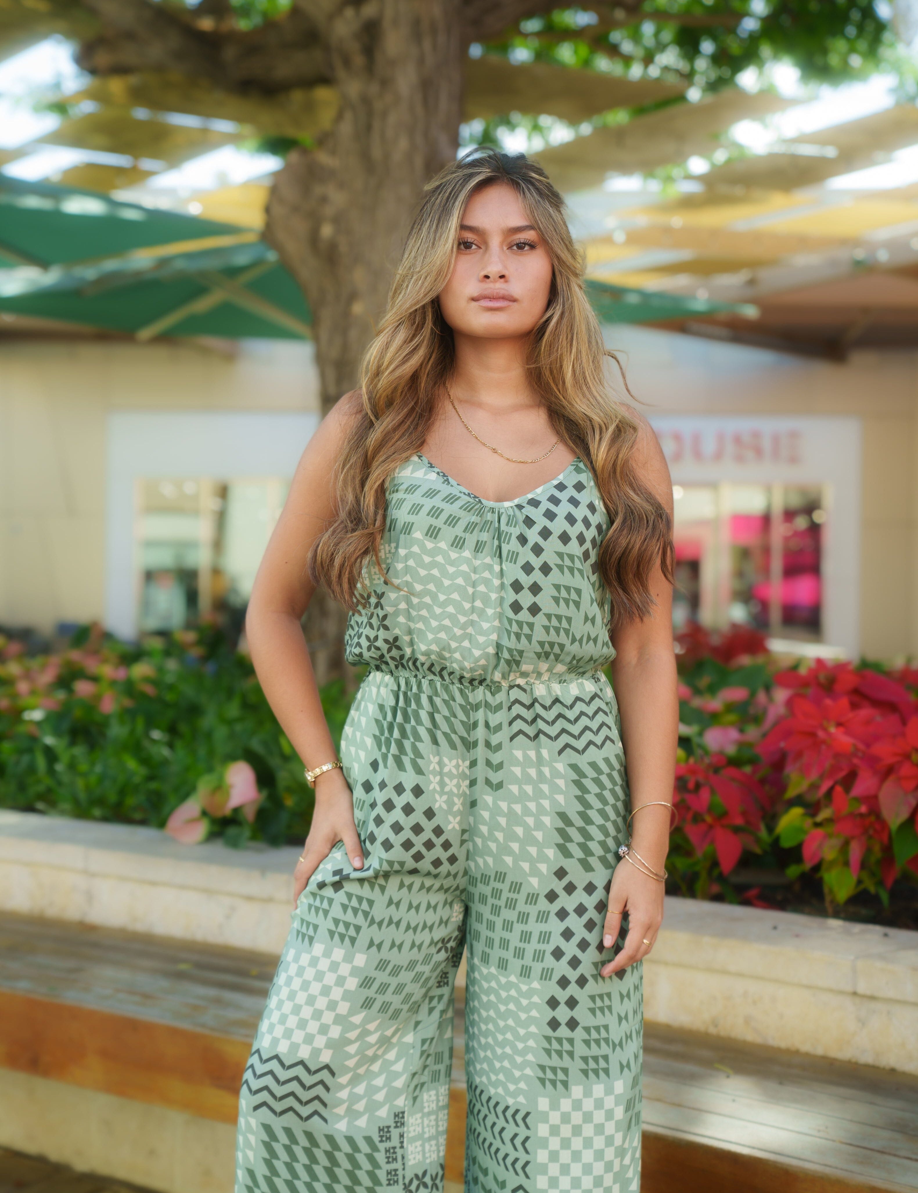 HUI WOMEN'S GREEN JUMPSUIT Shirts Hawaii's Finest 