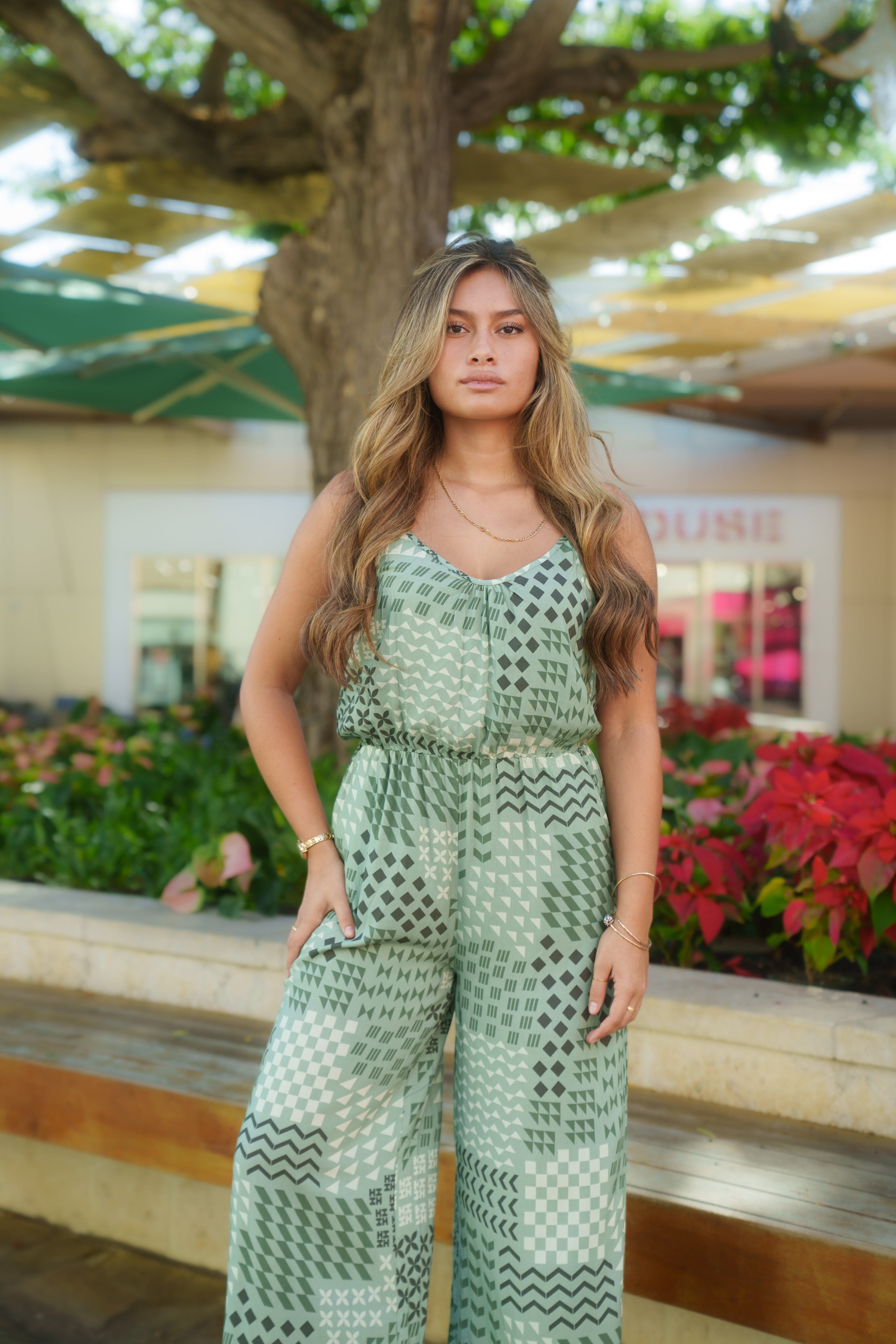 HUI WOMEN'S GREEN JUMPSUIT Shirts Hawaii's Finest 