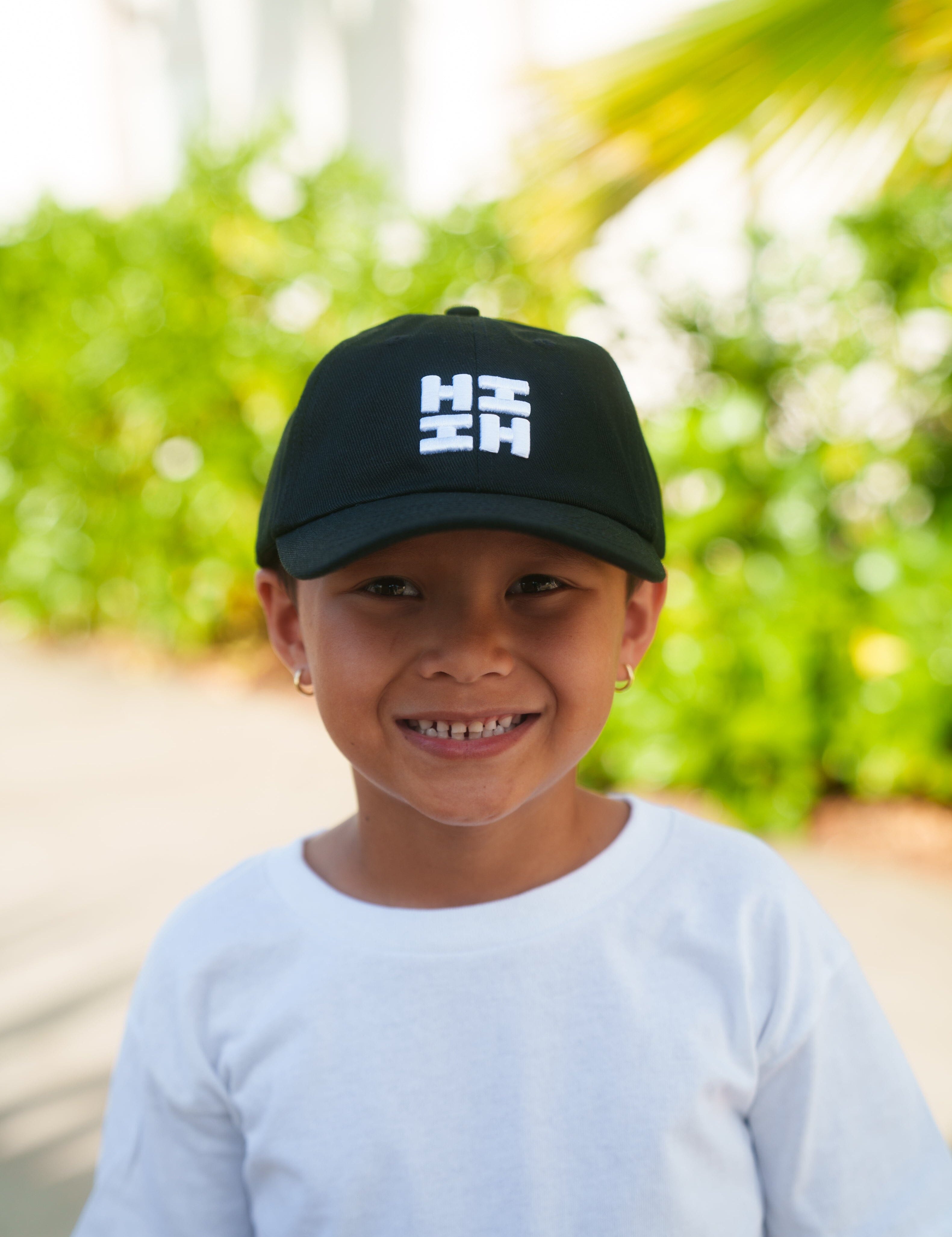 KEIKI BLACK & WHITE HIFI LOGO CAP Hat Hawaii's Finest 