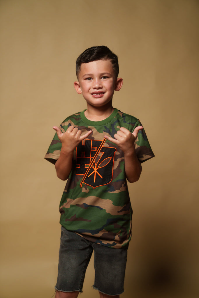 KEIKI SPLIT LOGO CAMO T-SHIRT Shirts Hawaii's Finest 