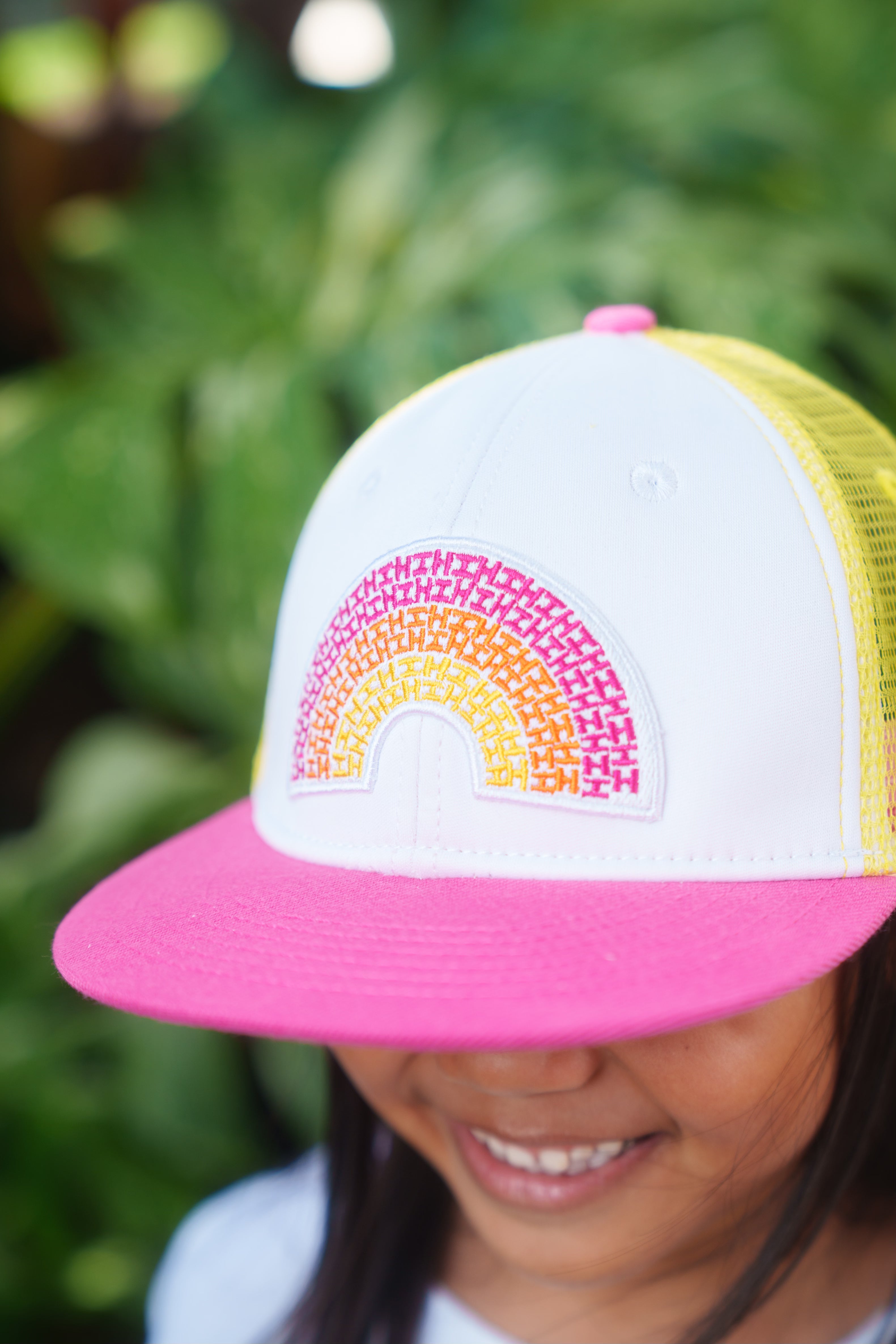 KEIKI WHITE & PINKS HIFI LOGO RAINBOW HAT Hat Hawaii's Finest 