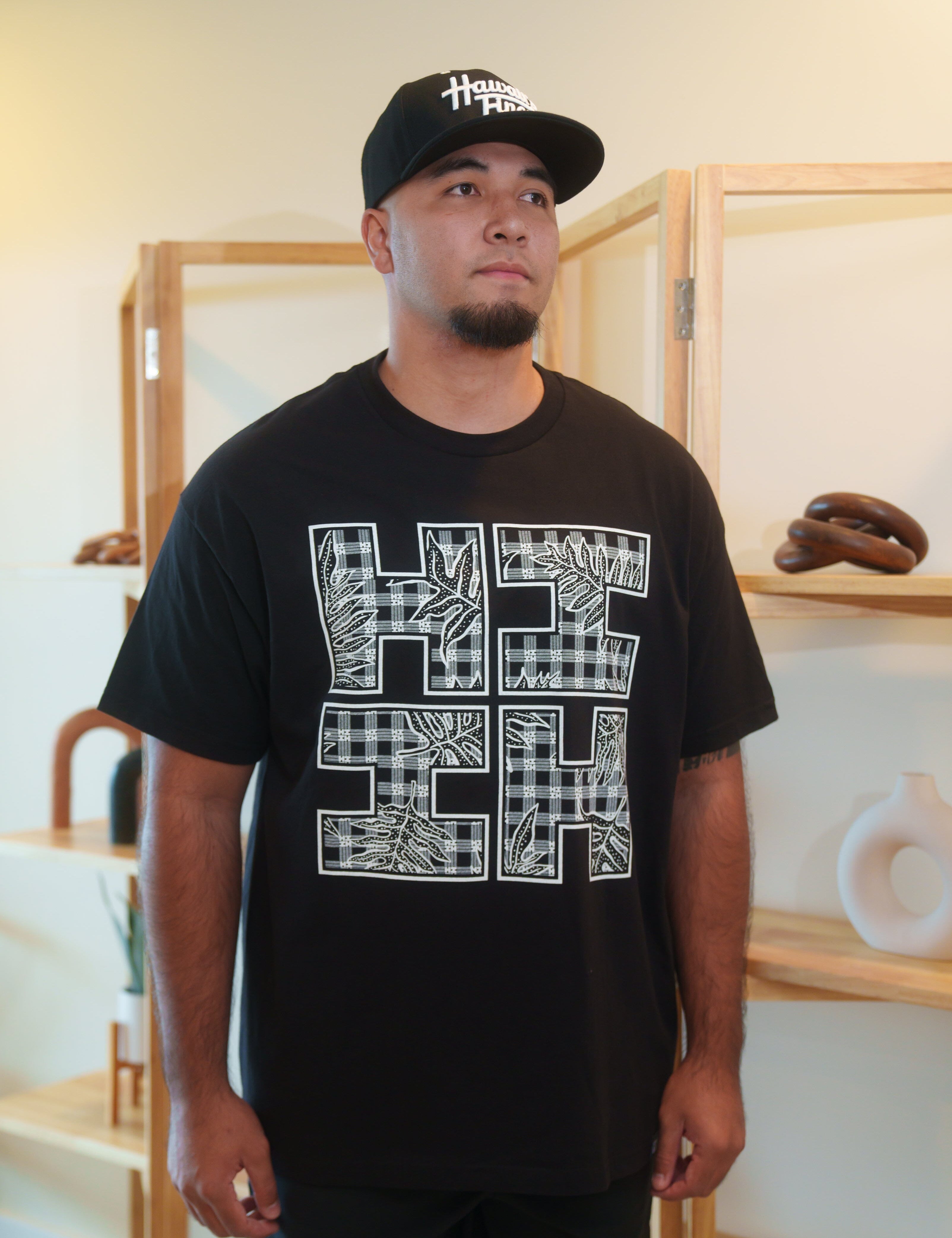 LAUAE PALAKA BW T-SHIRT Shirts Hawaii's Finest MEDIUM 