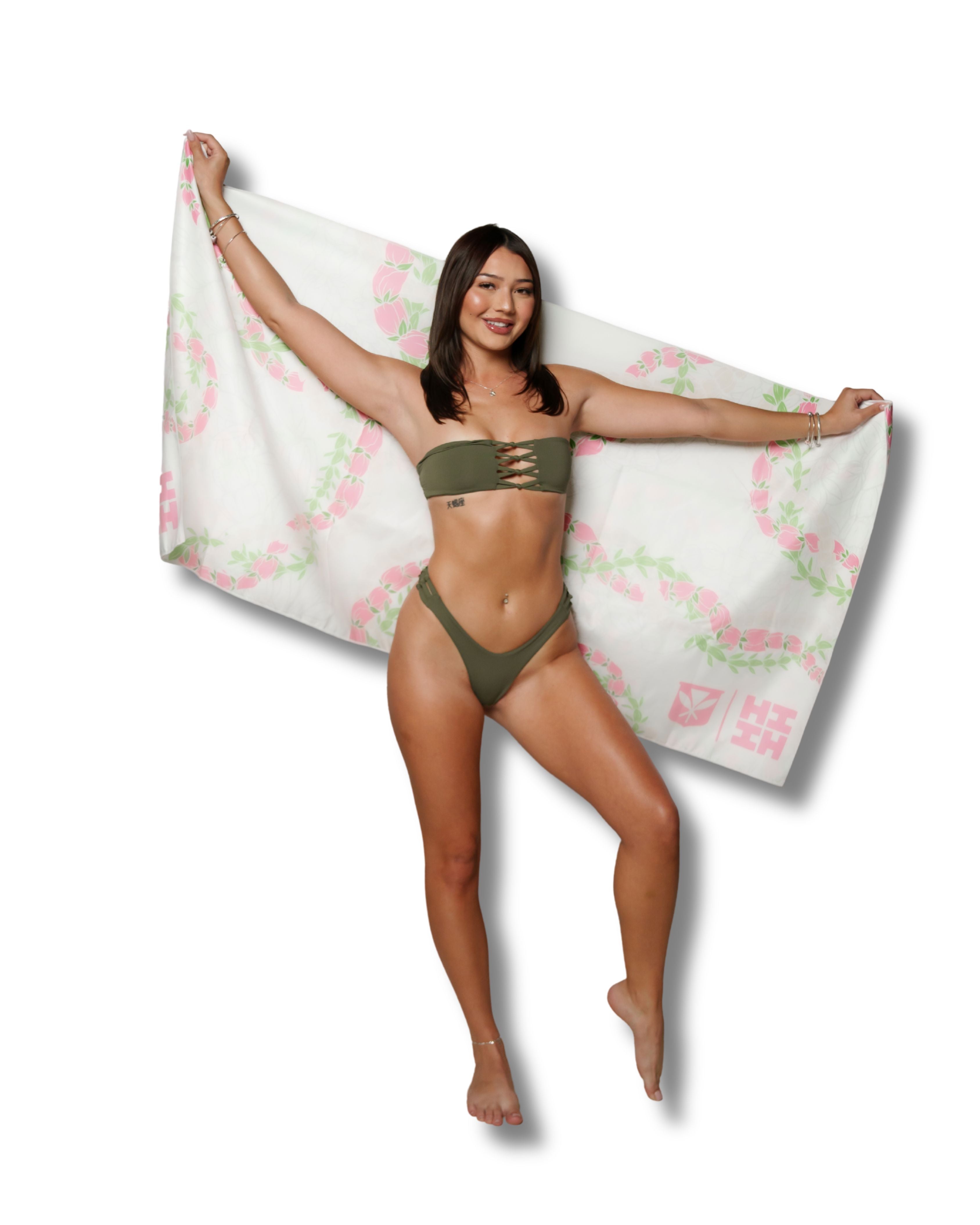 LIGHT MIXED LEIS TOWEL Utility Hawaii's Finest 