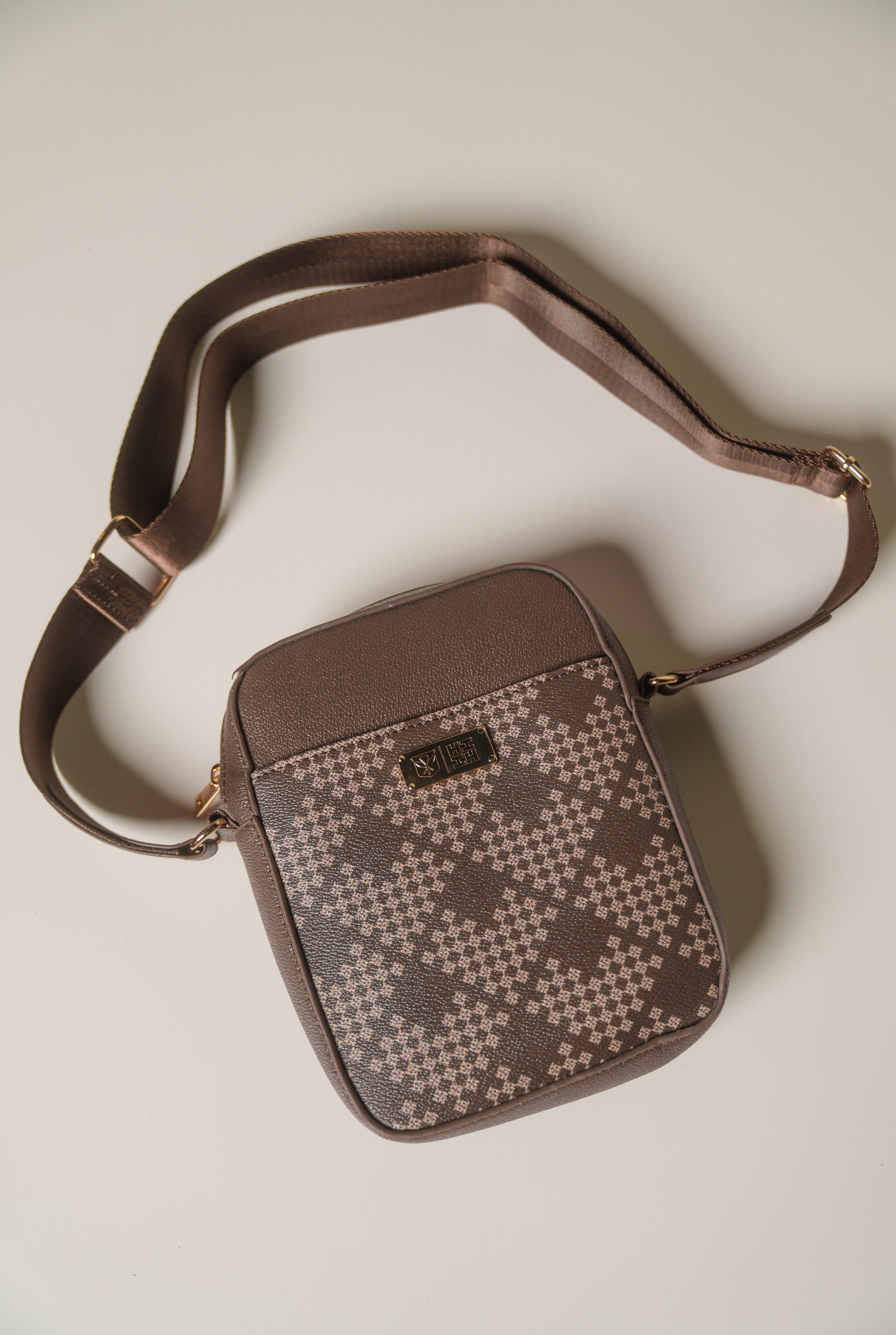 LUXURY TRIANGLE BROWN CROSSBODY Bags Hawaii's Finest 