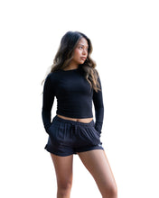 WOMEN'S BLACK FLOWY SHORTS Shirts Hawaii's Finest 