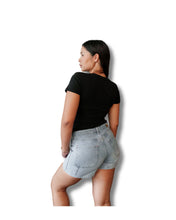 WOMEN'S SIMPLE LOGO REFLECT WHITE TOP Shirts Hawaii's Finest 