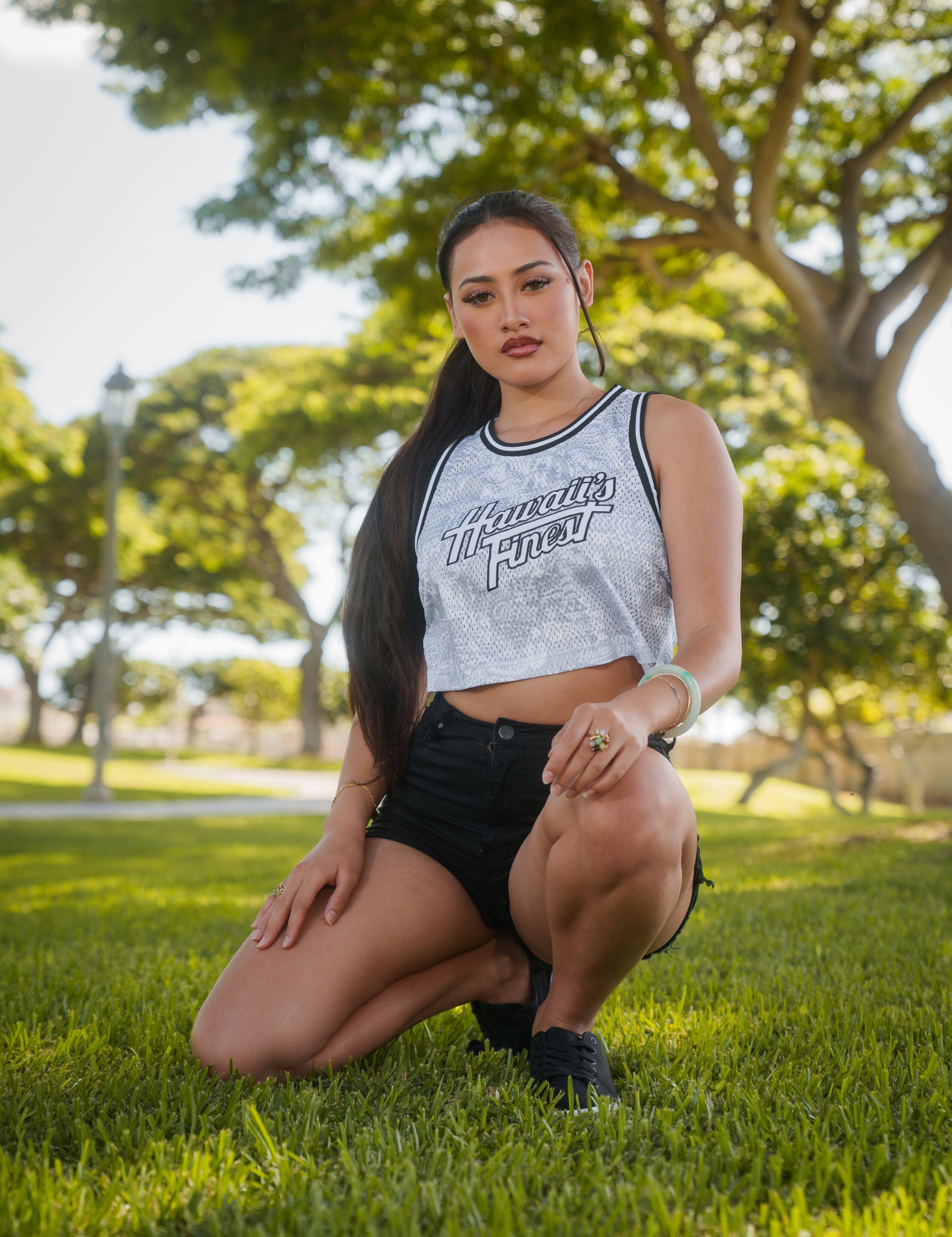 WOMEN'S WHITE STICKERBOMB STREETWEAR JERSEY Jersey Hawaii's Finest 