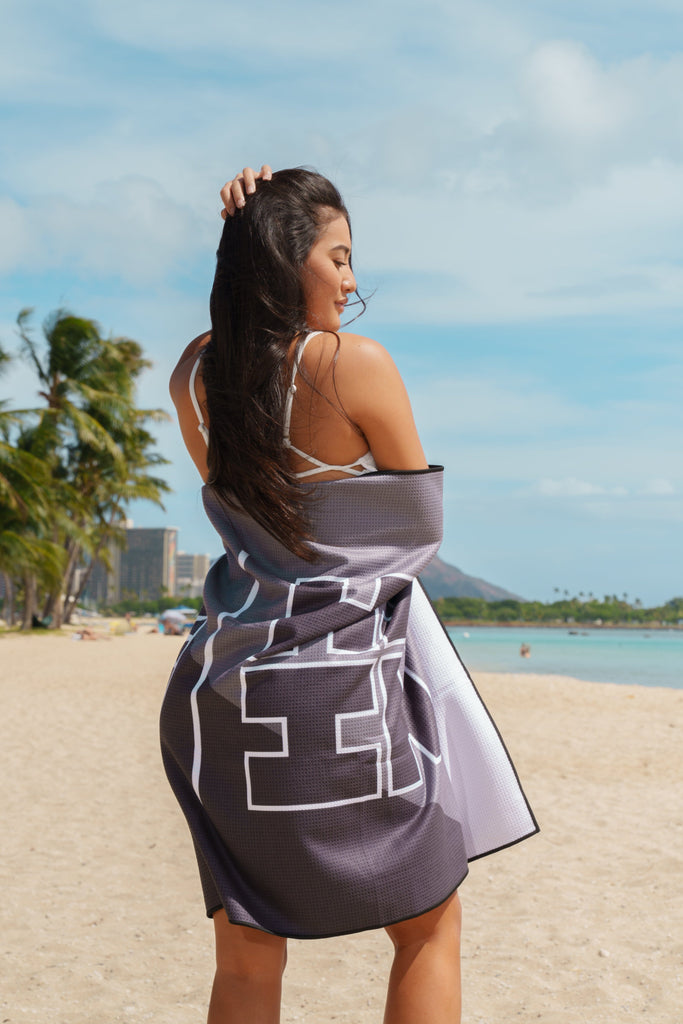 ALOHA FESTIVAL BLACK & GRAY TOWEL Utility Hawaii's Finest 