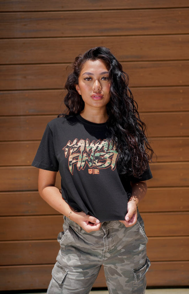 WOMEN'S BRUSH CAMO SCRIPT WOODLAND TOP Shirts Hawaii's Finest SMALL 