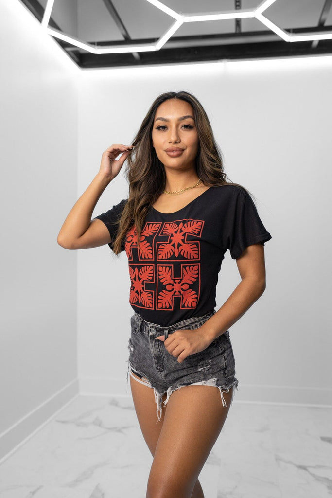 WOMEN'S QUILT LOGO RED TOP Shirts Hawaii's Finest 