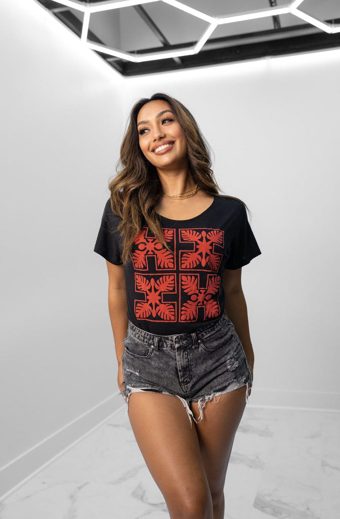 WOMEN'S QUILT LOGO RED TOP Shirts Hawaii's Finest SMALL 