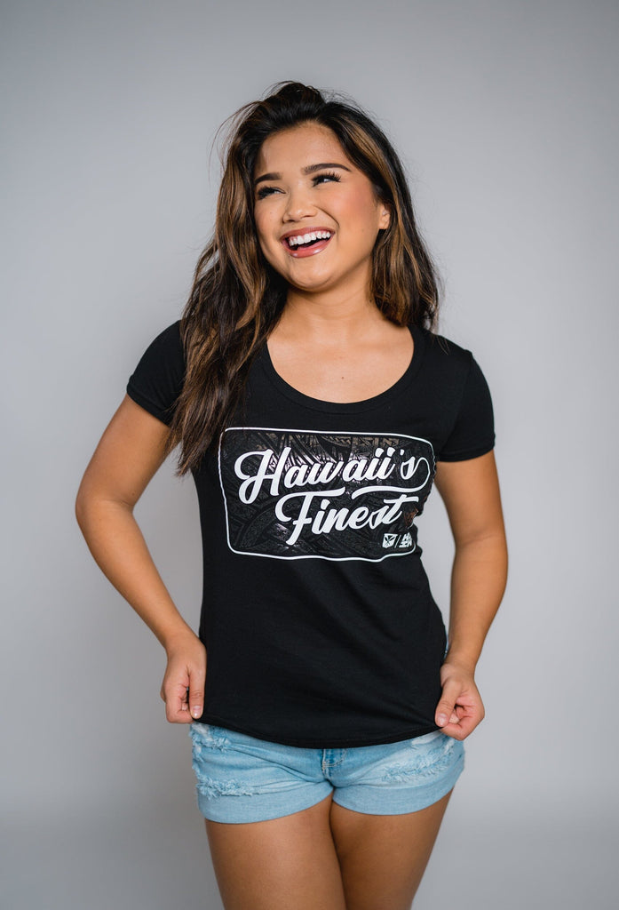 WOMEN'S SCRIPT TRIBAL BW TOP Shirts Hawaii's Finest 