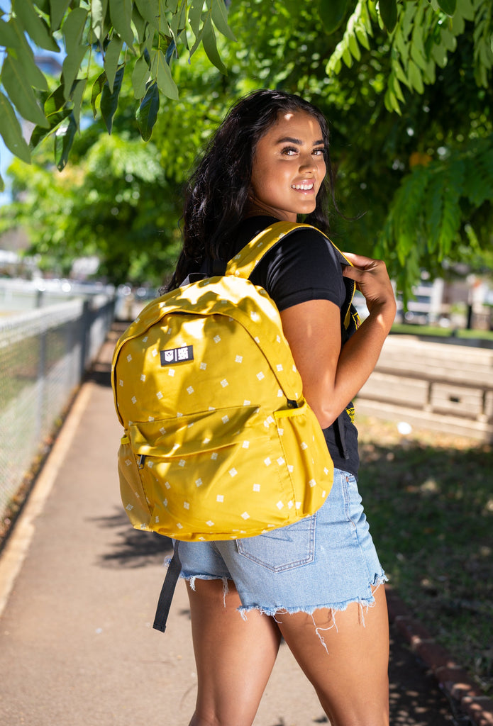 YELLOW LOGOS BACKPACK & WRISTLET SET Backpack Hawaii's Finest 